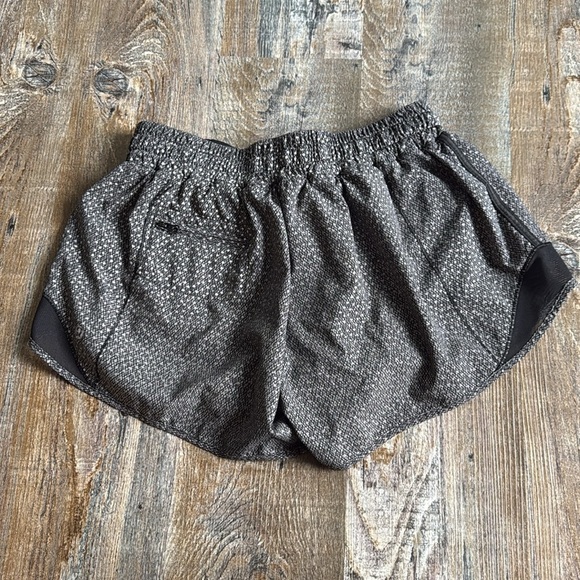 Lululemon | Hotty Hot Short Long ( Reflective) 4” - Picture 8 of 12